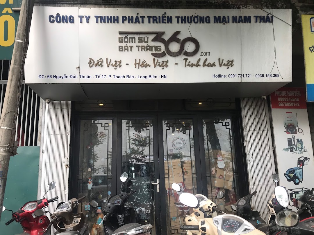 Cửa Hàng Gốm Sứ Bát Tràng 360