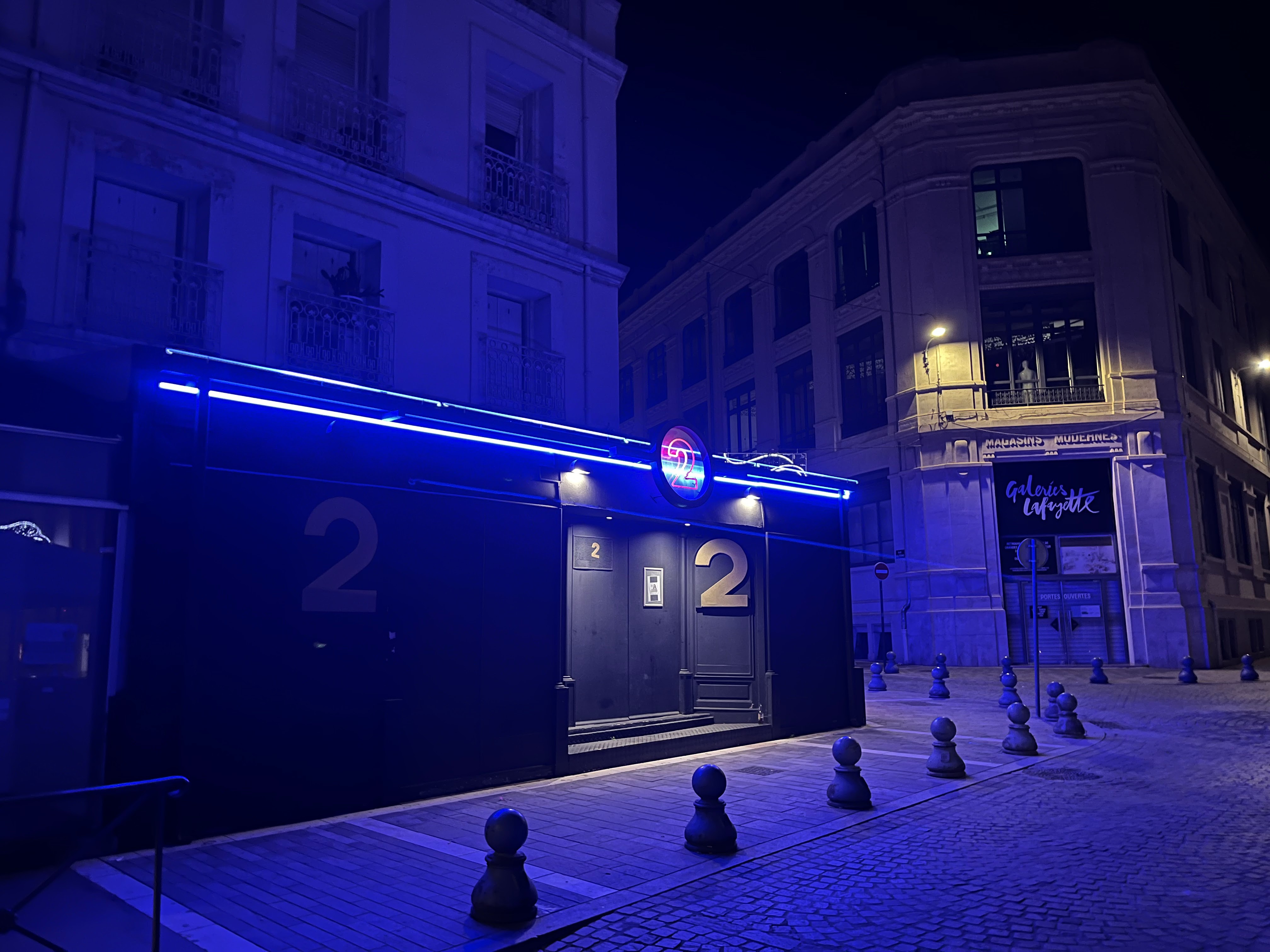 Photo n° 2 de l'avis de mechant.a fait le 17/12/2023 à 04:19