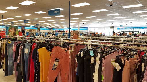 Clothing Store «Ross Dress for Less», reviews and photos, 1700 Lake Woodlands Dr, The Woodlands, TX 77380, USA