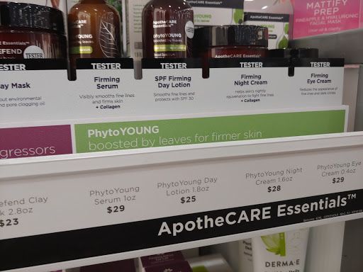 Hair Salon «Ulta Beauty», reviews and photos, 7231 Lake St, River Forest, IL 60305, USA