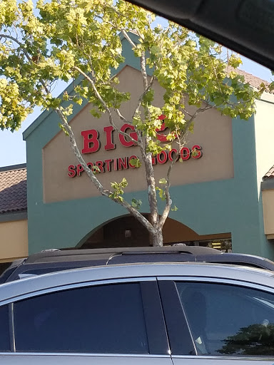 Sporting Goods Store «Big 5 Sporting Goods», reviews and photos, 150 Cochrane Rd, Morgan Hill, CA 95037, USA