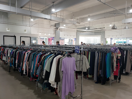 Home Goods Store «Goodwill Superstore», reviews and photos