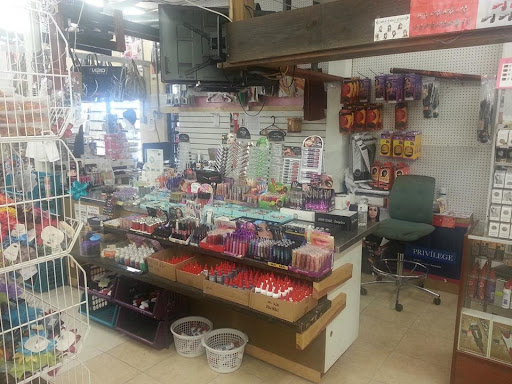 Beauty Supply Store «Black Diamonds Beauty Supply», reviews and photos, 612 N 7th St, Fort Pierce, FL 34950, USA