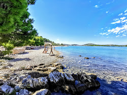 Foto von Kolentum beach und die siedlung