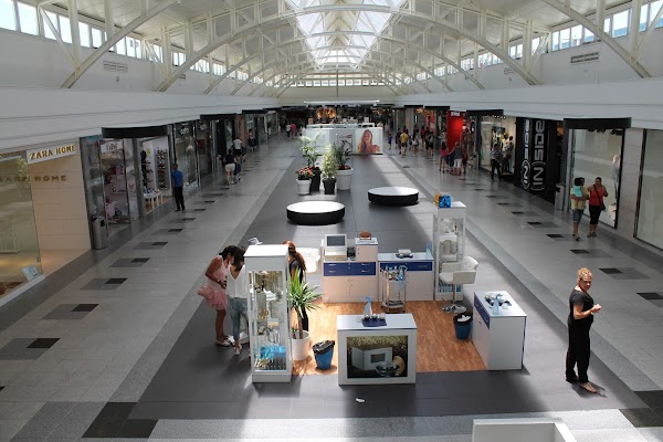 Centro Comercial EL PASEO