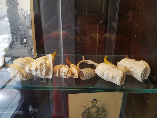 Cigar Shop «W. Curtis Draper Tobacconist», reviews and photos, 699 15th St NW, Washington, DC 20005, USA