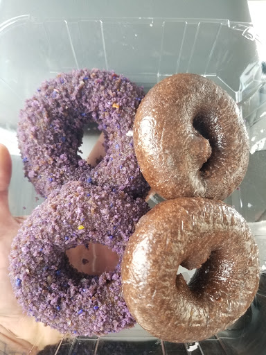 Donut Shop «Donuts and Yogurt», reviews and photos, 1984 W 11th St, Tracy, CA 95376, USA