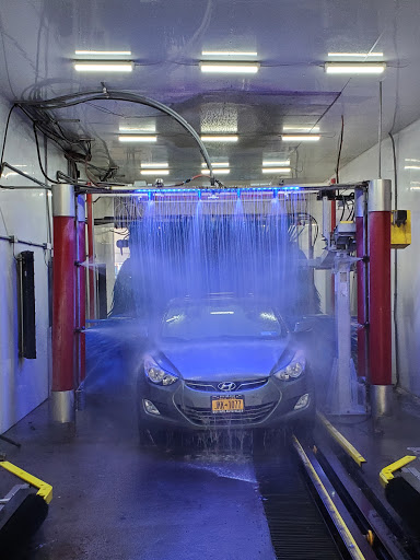 Golden Arrow Car Wash & Detailing en Albany
