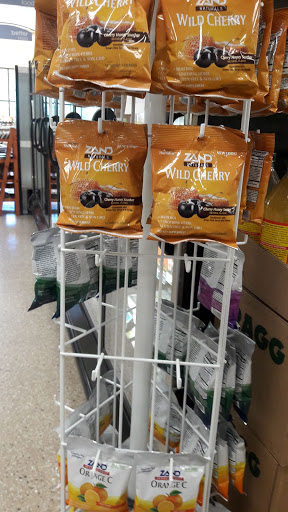 Shopping Mall «Pointe Plaza Shopping Center», reviews and photos, 19251 Mack Ave #90, Grosse Pointe Woods, MI 48236, USA