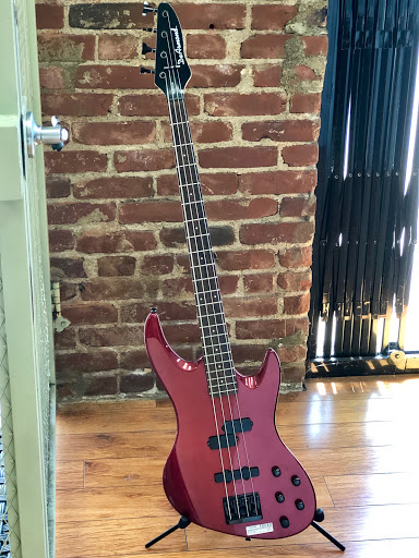 Pawn Shop «Hollywood Pawn Shop & Jewelry», reviews and photos, 3700 San Fernando Rd, Glendale, CA 91204, USA