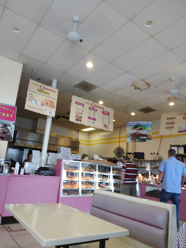 Donut Shop «Tee Donuts», reviews and photos, 325 E Anaheim St # A, Long Beach, CA 90813, USA