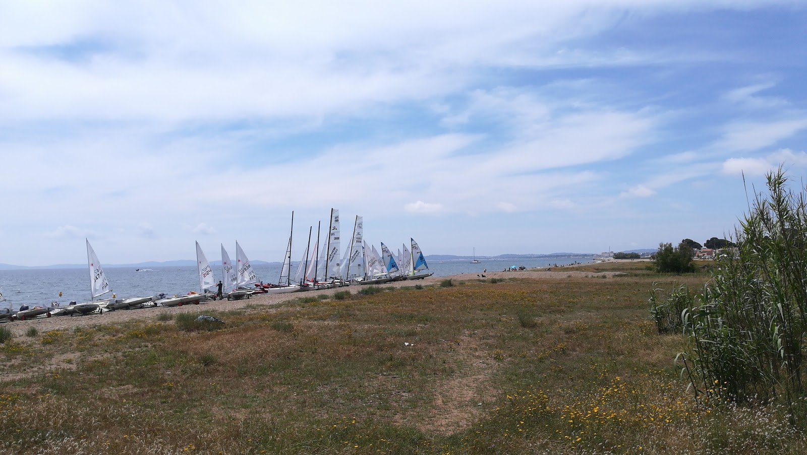 Foto van Plage des Salins met ruim strand