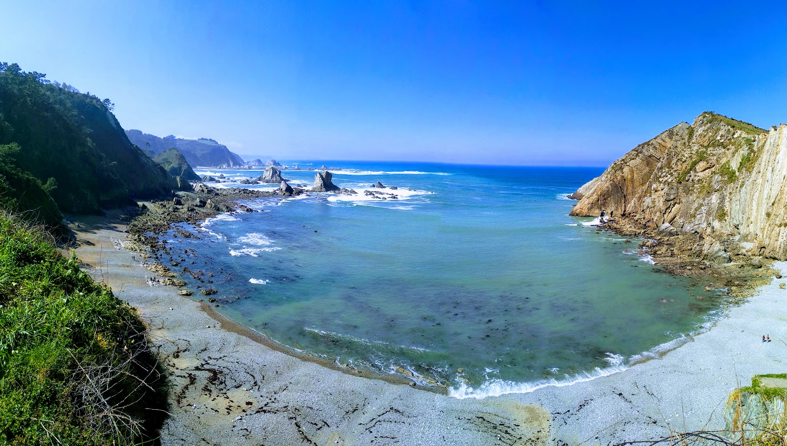 Fotografija Playa del Silencio nahaja se v naravnem okolju