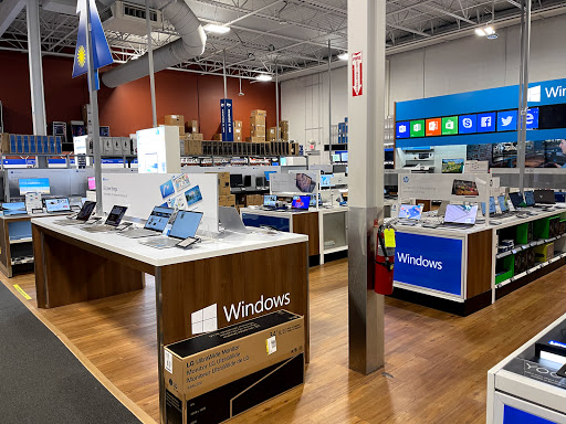 Electronics Store «Best Buy», reviews and photos, 1501 New Britain Ave, West Hartford, CT 06110, USA