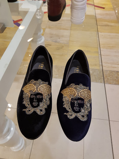 Department Store «Saks Fifth Avenue», reviews and photos, 9700 Collins Ave, Bal Harbour, FL 33154, USA