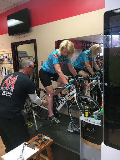 Bicycle Store «M & M Cyclery», reviews and photos, 734 Butterfield Rd, Mundelein, IL 60060, USA