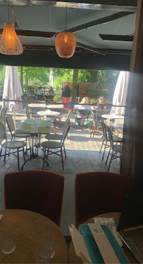 Atmosphère du Restaurant Le Café de Pauline à Paris - n°10