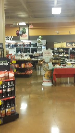 Grocery Store «Kroger», reviews and photos, 704 Euclid Ave, Lexington, KY 40502, USA