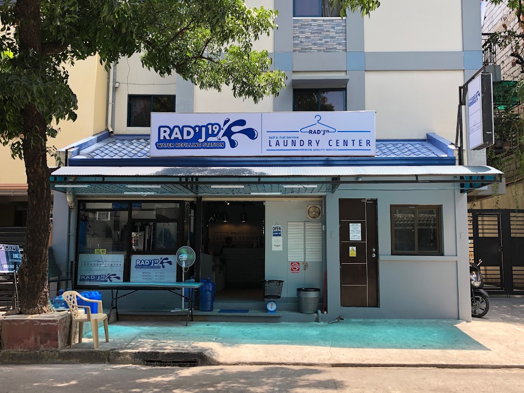 Radj water and laundry center