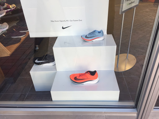 Running Store «Potomac River Running Store», reviews and photos, 11911 Democracy Dr, Reston, VA 20190, USA