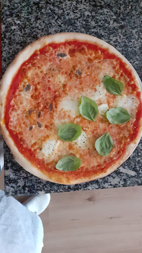 Pizzeria El Cairo in Erba, Provincia di Como