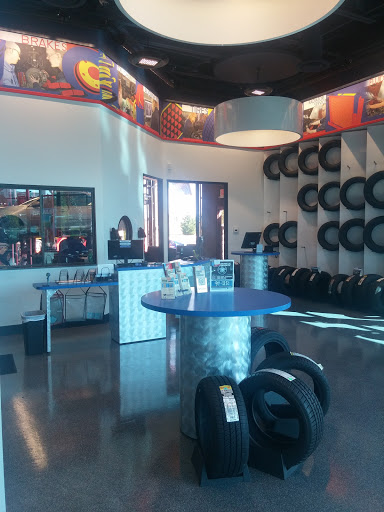 Shopping Mall «The Oaks Shopping Mall», reviews and photos, 500 N Thompson Ln, Murfreesboro, TN 37129, USA