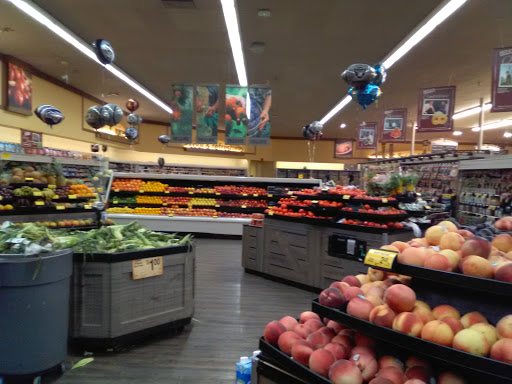 Grocery Store «Vons», reviews and photos, 8201 Topanga Canyon Blvd, Canoga Park, CA 91304, USA