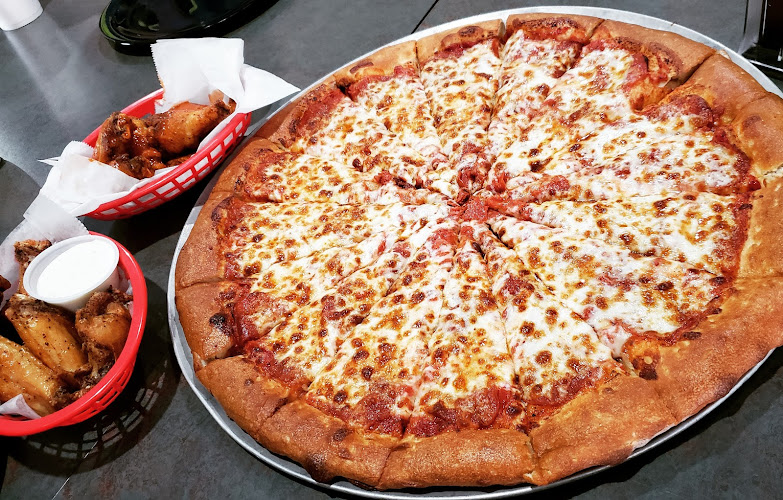 #1 best pizza place in San Antonio - Maar's Pizza & More