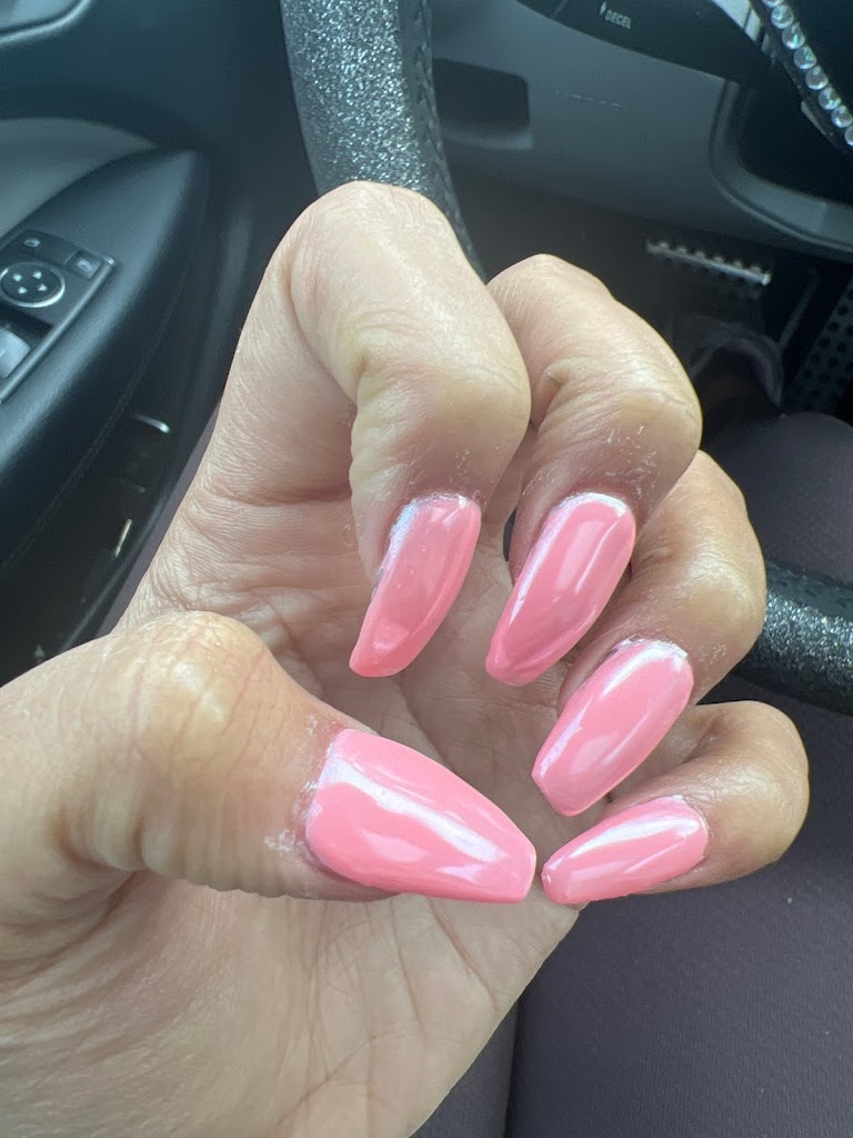 Annie's Nails 30458