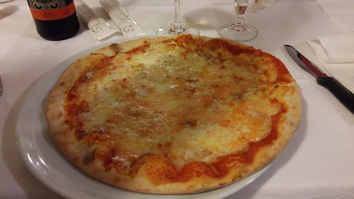 Ristorante Pizzeria Le Botticelle in Castione della Presolana, Provincia di Bergamo