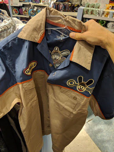 Toy Store «Disney Store», reviews and photos, 2701 Bergen Town Center, Paramus, NJ 07652, USA