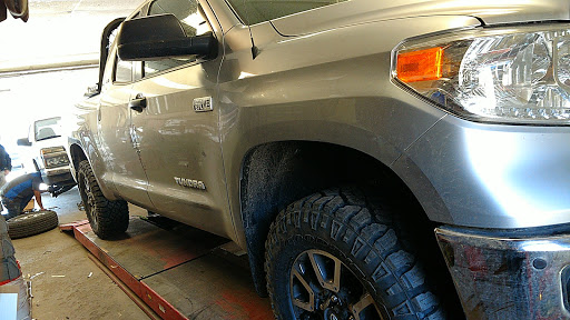 Tire Shop «Meadow Mountain Discount Tires Of Vail», reviews and photos, 41199 US-6, Avon, CO 81620, USA