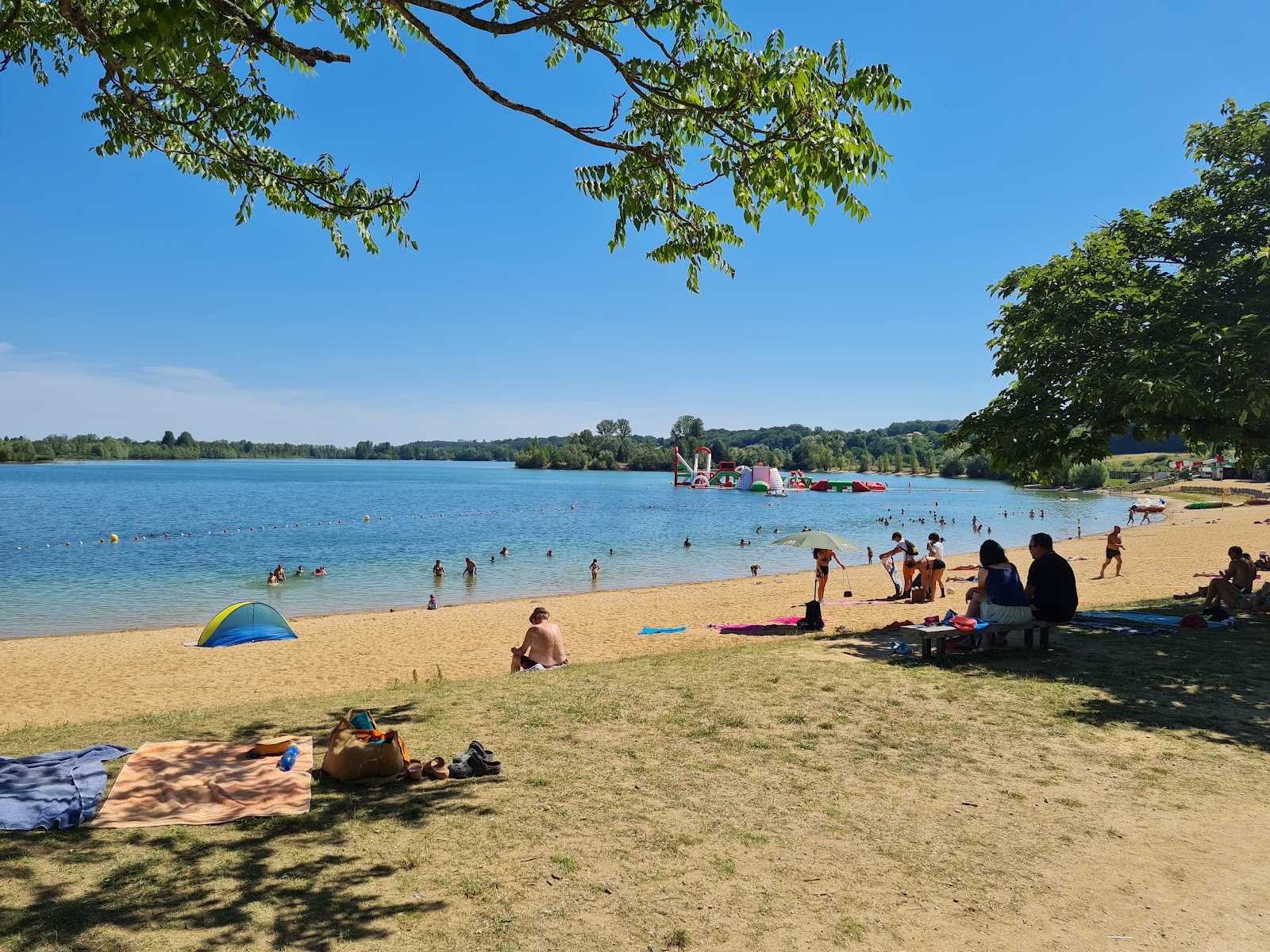 Photo de Lac de Saint-Cyr Beach avec un niveau de propreté de très propre