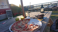 Pizza du Pizzas à emporter Chez Krystel - Le Temps d'une Pizza à Batz-sur-Mer - n°4