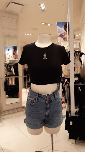 Clothing Store «Forever 21», reviews and photos, 26300 Cedar Rd #2370, Beachwood, OH 44122, USA