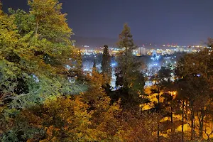 Mirador Ciudad De Nieva image