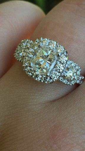 Jewelry Store «International Diamond Center», reviews and photos, 3696 Ulmerton Rd, Clearwater, FL 33762, USA