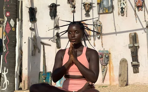 mōmi yoga Dakar image