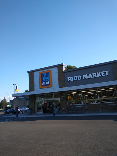 Supermarket «ALDI», reviews and photos, 434 12th St, Dunbar, WV 25064, USA
