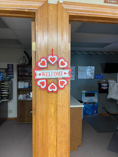 Optometrist «Park Family Eye Care», reviews and photos, 9 S Lincolnway St, North Aurora, IL 60542, USA