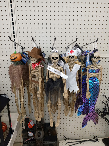 Discount Store «Big Lots», reviews and photos, 35603 S Gratiot Ave, Charter Twp of Clinton, MI 48035, USA