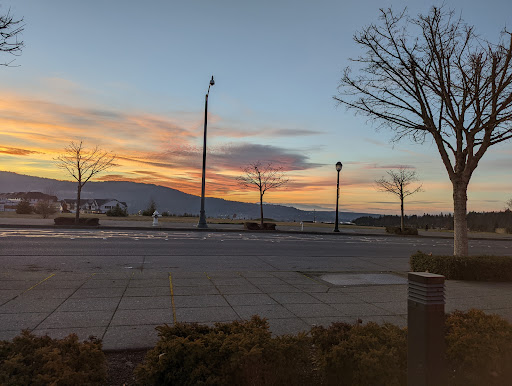 Shopping Mall «Grand Ridge Plaza», reviews and photos, 1451 Highlands Dr NE, Issaquah, WA 98029, USA