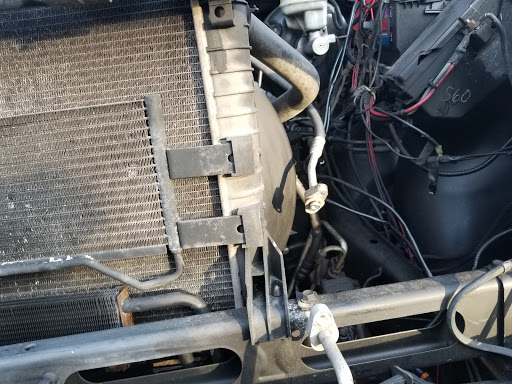 Used Car Dealer «Threesome Auto Sales», reviews and photos, 1356 Defense Hwy, Gambrills, MD 21054, USA