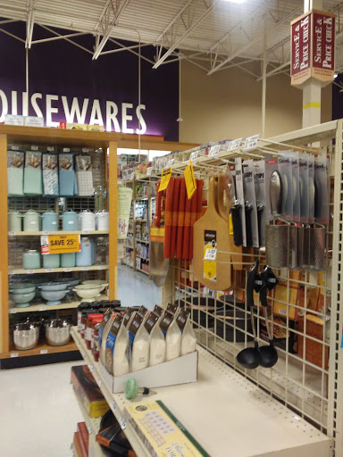 Grocery Store «Fred Meyer», reviews and photos, 51501 Columbia River Hwy, Scappoose, OR 97056, USA