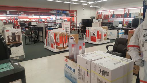 Office Supply Store «Staples», reviews and photos, 1606 W University Dr, Edinburg, TX 78539, USA