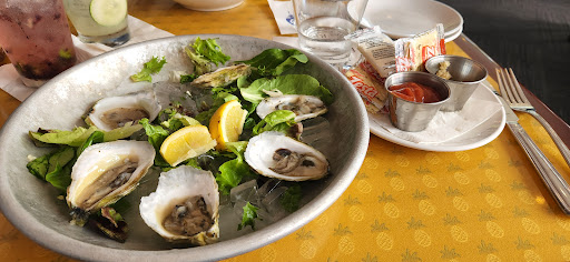 Restaurant «Pisces Rising», reviews and photos, 239 W 4th Ave, Mt Dora, FL 32757, USA