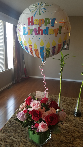 Florist «Designs by Diedrich II», reviews and photos, 1948 Essington Rd # A, Joliet, IL 60435, USA