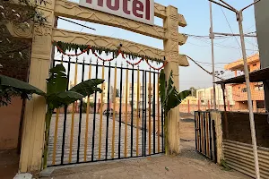 Hotel GMP | Budget stay at Hoshangabad image