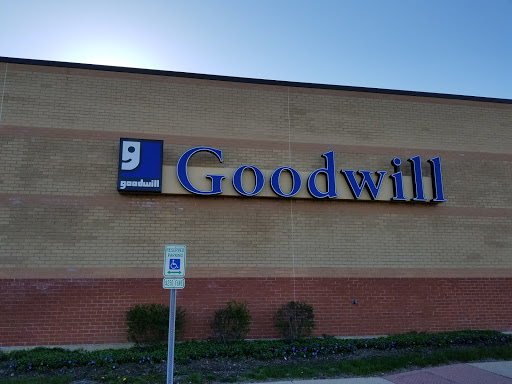 Non-Profit Organization «Goodwill Store & Donation Center», reviews and photos, 1420 IL-59, Bartlett, IL 60103, USA