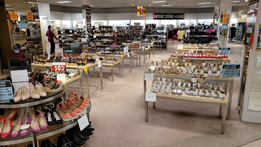 Department Store «Lord & Taylor», reviews and photos, 11311 Rockville Pike, Kensington, MD 20895, USA